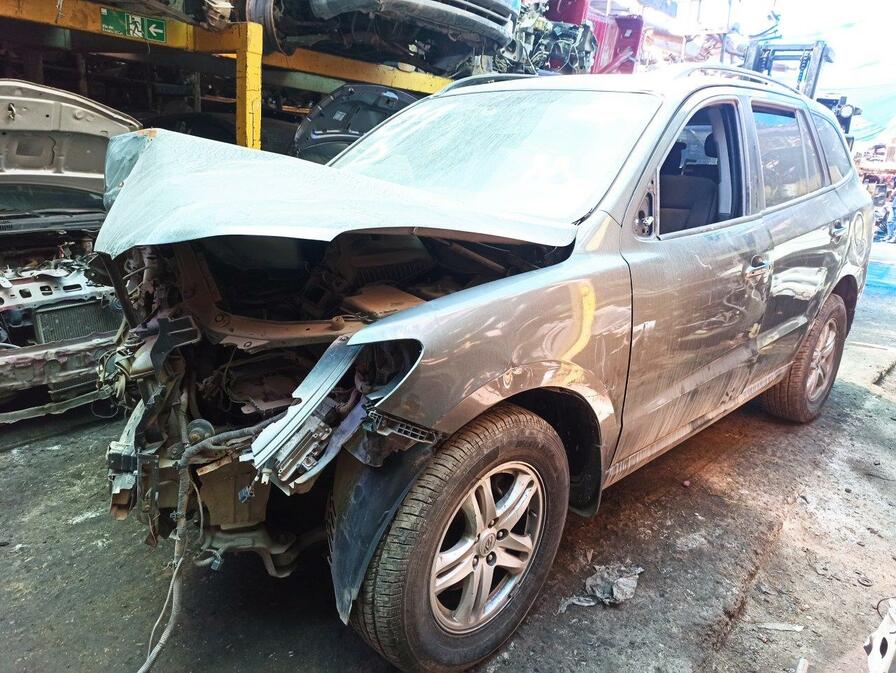  Hyundai SANTA FE 2012    EN DESARME